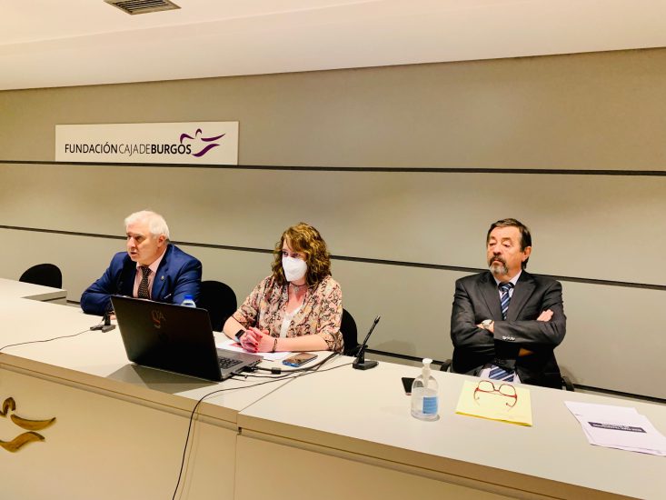 Presentación en la Delegación Colegial de Burgos del nuevo procedimiento, a través de la NUBE para la revisión y validación de trámites que se puedan imprimir en la citada Delegación gA de Burgos